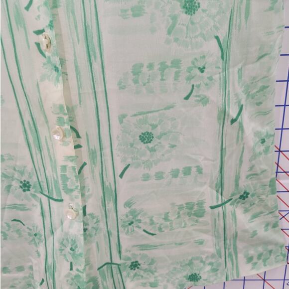 Vintage Graff Green Floral Short Sleeve Blouse Single Stitch Button Down Top - Picture 10 of 12